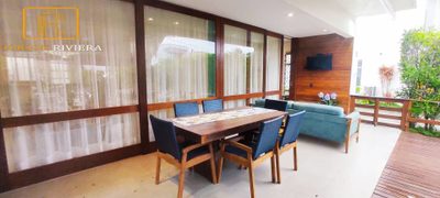 Casa, 4 quartos, 232 m² - Foto 1