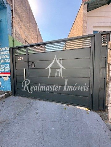 Casa, 3 quartos, 231 m² - Foto 1