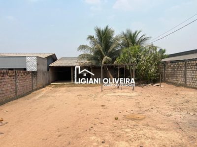 Casa, 2 quartos, 450 m² - Foto 1