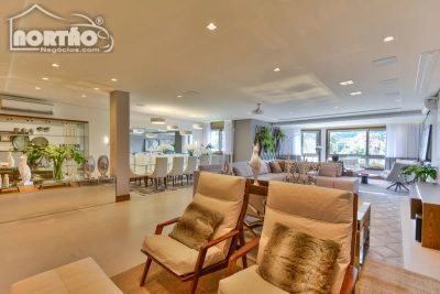Casa, 5 quartos, 314 m² - Foto 3