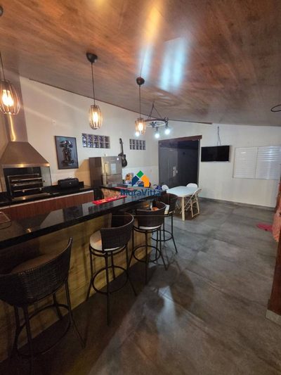 Casa, 3 quartos, 194 m² - Foto 3