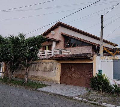 Casa, 3 quartos, 345 m² - Foto 1
