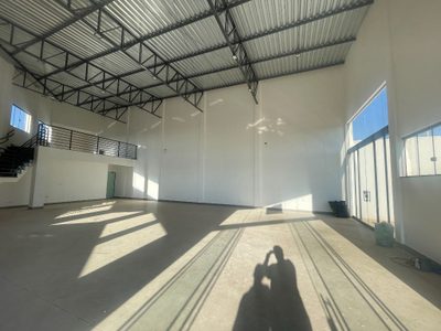 Loja-Salão, 239 m² - Foto 1
