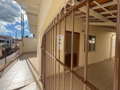 Casa, 3 quartos, 210 m² - Foto 4