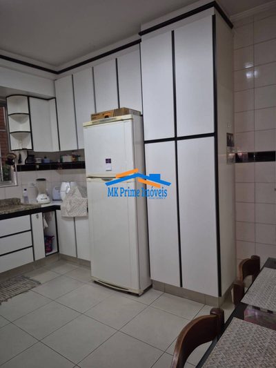 Sobrado, 3 quartos, 234 m² - Foto 4