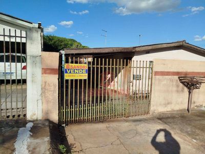 Casa, 5 quartos, 155 m² - Foto 1