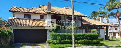 Casa, 4 quartos, 400 m² - Foto 1