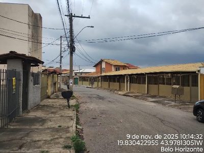 Casa, 2 quartos, 92 m² - Foto 1