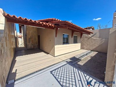 Casa, 3 quartos, 210 m² - Foto 4