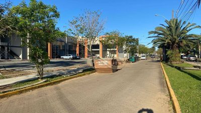 Loteamento e Condomínio, 319 m² - Foto 1