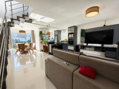 Casa, 3 quartos, 141 m² - Foto 3