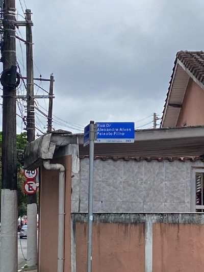 Casa, 2 quartos, 200 m² - Foto 1
