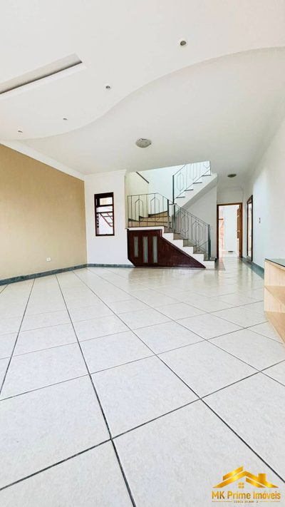Sobrado, 3 quartos, 182 m² - Foto 3