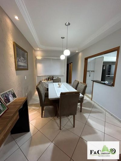 Casa, 3 quartos - Foto 1