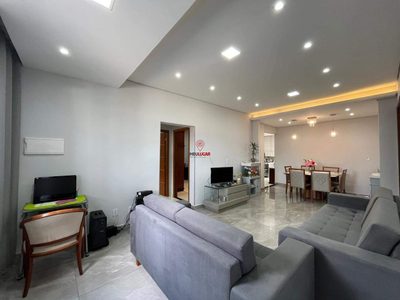 Casa, 3 quartos, 213 m² - Foto 2