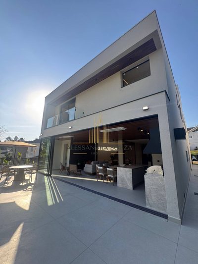 Casa, 5 quartos, 509 m² - Foto 1