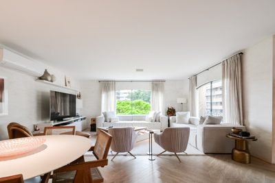 Apartamento, 3 quartos, 232 m² - Foto 1