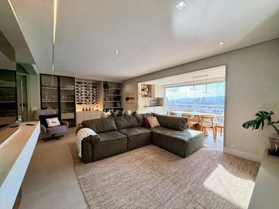 Apartamento, 3 quartos, 132 m² - Foto 1
