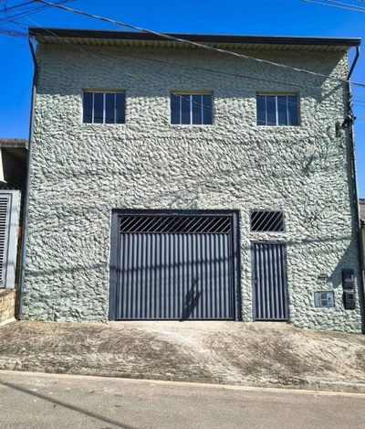 Casa, 3 quartos, 231 m² - Foto 1