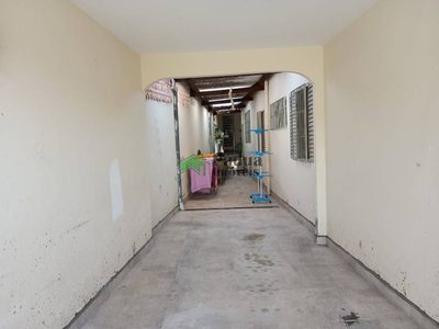 Casa, 3 quartos, 211 m² - Foto 4