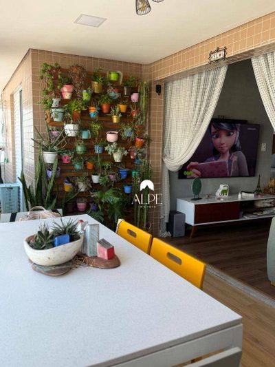 Apartamento, 2 quartos, 80 m² - Foto 1
