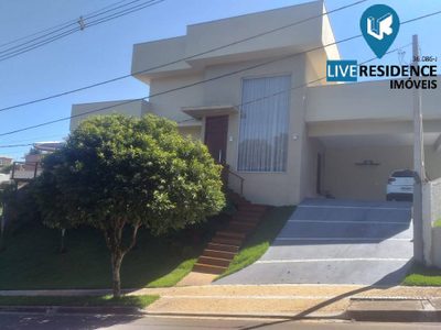 Casa, 3 quartos, 194 m² - Foto 1