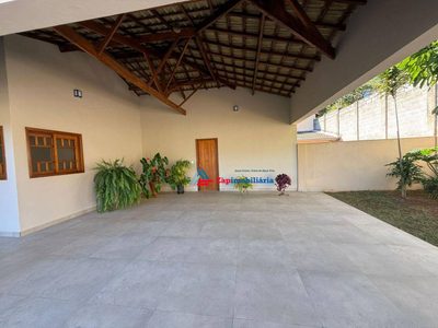 Casa, 3 quartos, 250 m² - Foto 2