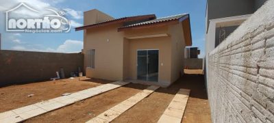 Casa, 2 quartos, 58 m² - Foto 1
