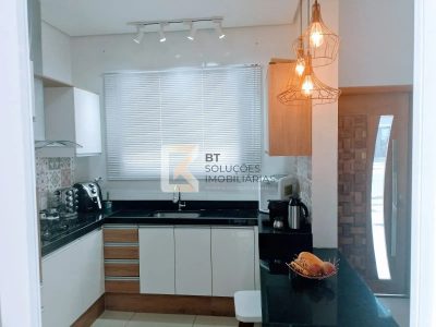 Casa, 3 quartos, 95 m² - Foto 1