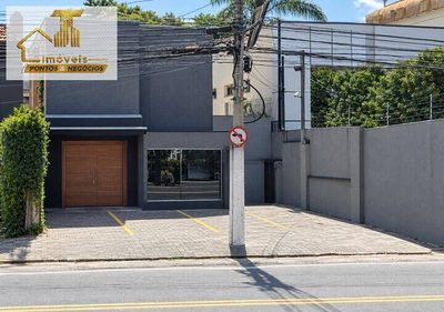 Prédio Inteiro, 690 m² - Foto 1