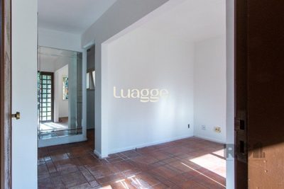 Casa, 4 quartos, 243 m² - Foto 4