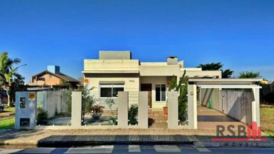 Casa, 4 quartos, 150 m² - Foto 1