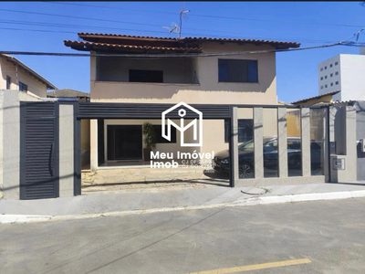 Casa, 3 quartos, 200 m² - Foto 1