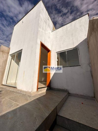 Casa, 3 quartos, 98 m² - Foto 2