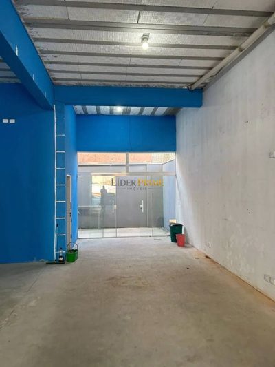 Sala-Conjunto, 210 m² - Foto 1
