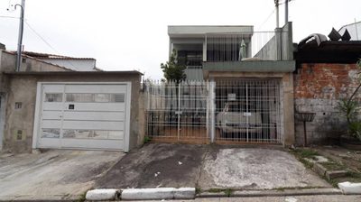 Casa, 4 quartos, 210 m² - Foto 1