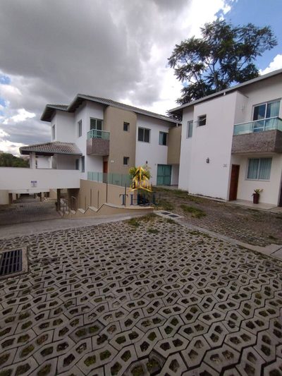 Casa, 3 quartos, 154 m² - Foto 1