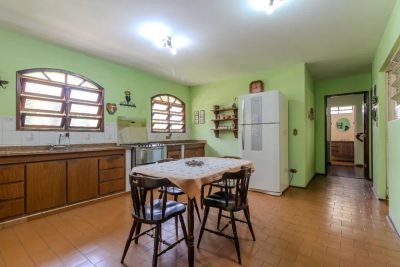 Casa, 5 quartos, 365 m² - Foto 1