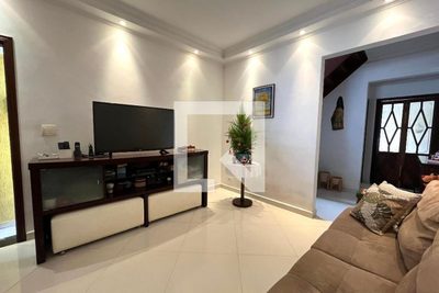 Casa, 4 quartos, 220 m² - Foto 2