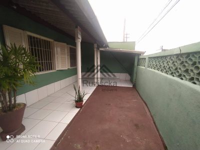 Casa, 3 quartos, 162 m² - Foto 1