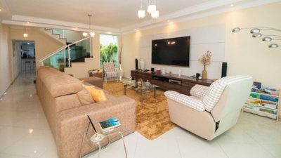 Sobrado, 3 quartos, 283 m² - Foto 1