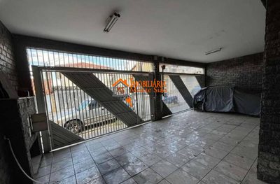 Casa, 3 quartos, 240 m² - Foto 2