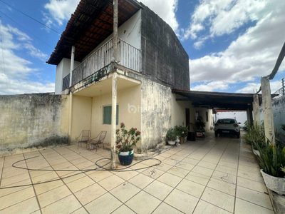 Casa, 4 quartos, 229 m² - Foto 2