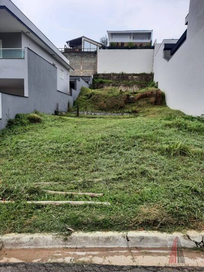 Terreno, 329 m² - Foto 1