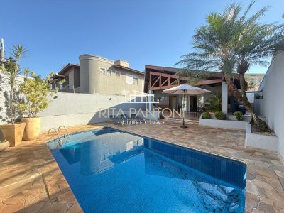 Casa, 3 quartos, 298 m² - Foto 1