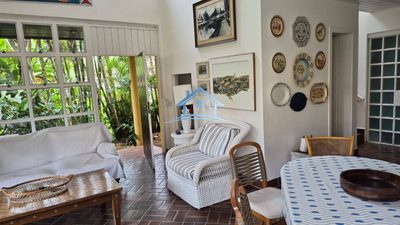 Casa, 5 quartos, 248 m² - Foto 1