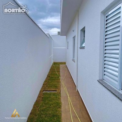 Casa, 4 quartos, 250 m² - Foto 3