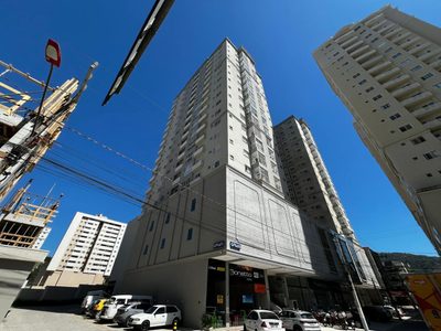 Apartamento, 3 quartos, 702 m² - Foto 1