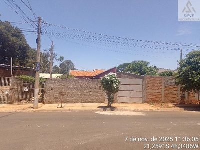 Casa, 2 quartos, 200 m² - Foto 1