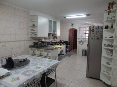 Sobrado, 3 quartos, 254 m² - Foto 4
